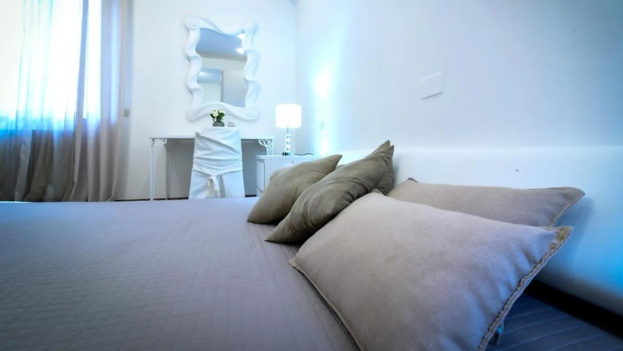 Relax Apartments Ev Italy