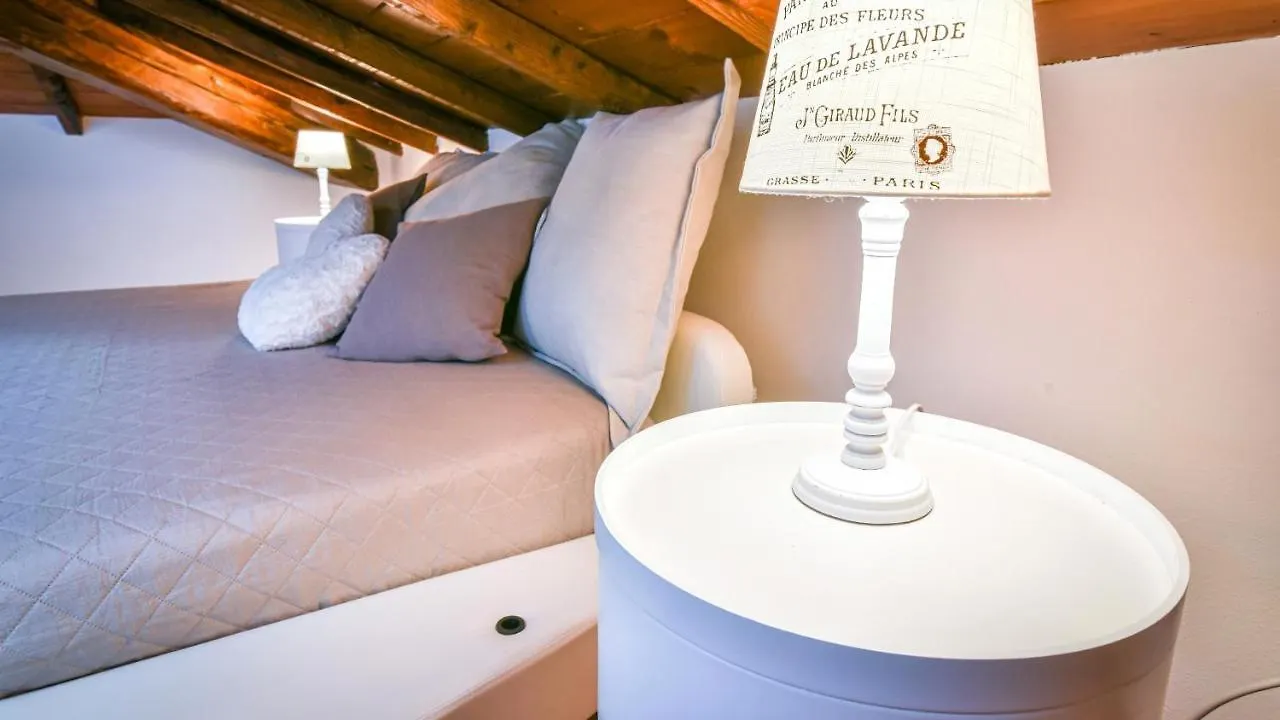Relax Apartments Ev Italy