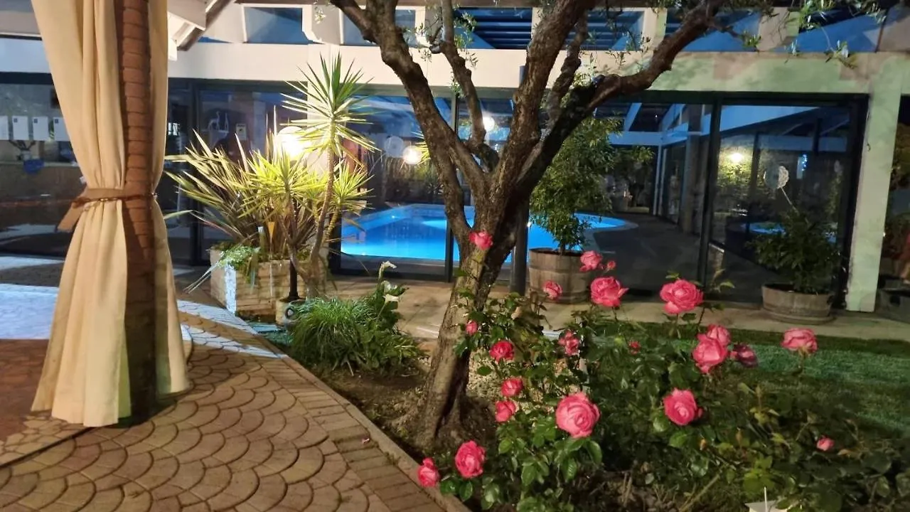 Relax Apartments Ev