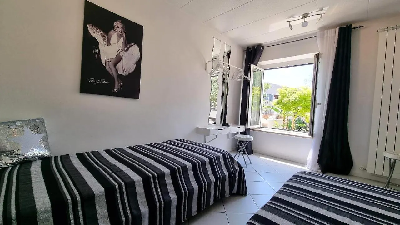 Relax Apartments Ev